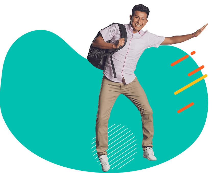 Estudiante sonriendo con un salveque en su espalda y saltando